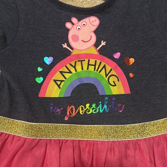 Peppa Pig girls dress size 5 - Picture 2 of 5